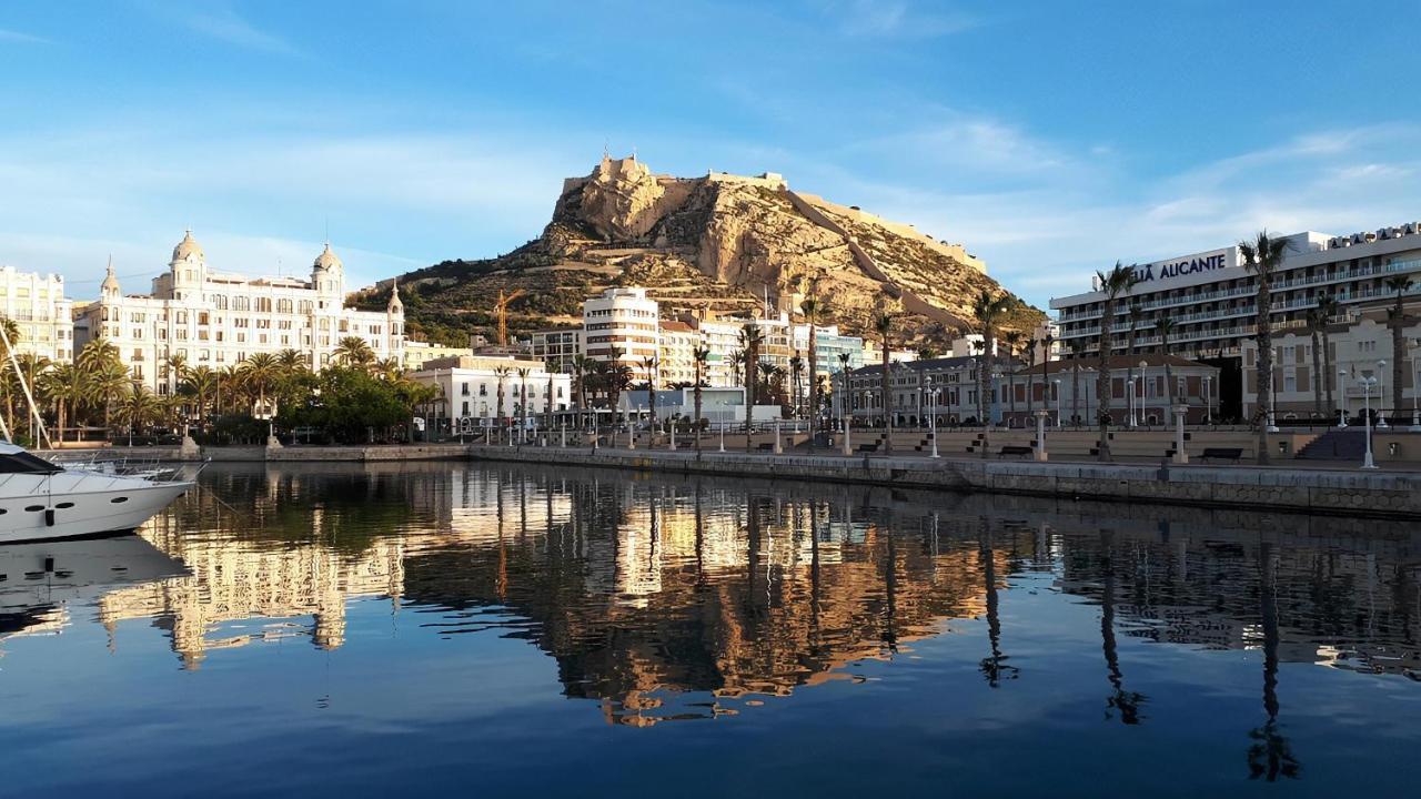 Town Hall Suite Alicante Kültér fotó